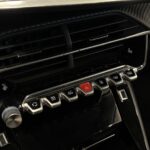 Peugeot - e-208 - Allure Pack 50 kWh 136 Automaatti **Juuri Tullut! / 1-om Suomi-auto / Lämpöpumppu / Kamera / 2x renkaat ja vanteet** - Viistoperä