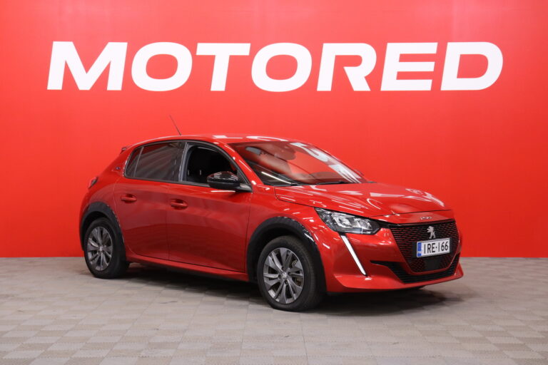 Peugeot - e-208 - Allure Pack 50 kWh 136 Automaatti **Juuri Tullut! / 1-om Suomi-auto / Lämpöpumppu / Kamera / 2x renkaat ja vanteet** - Viistoperä