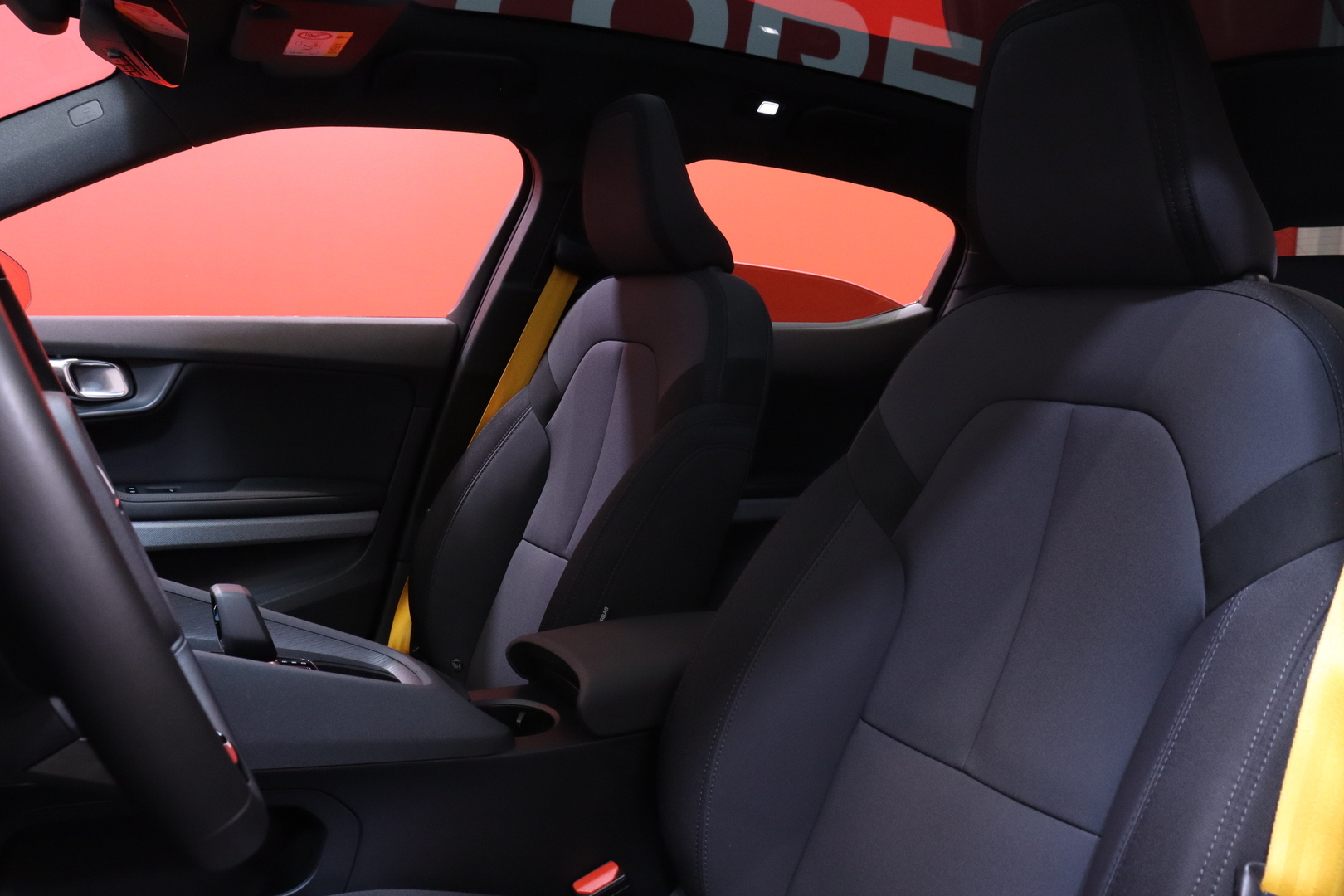 Polestar - 2 - Long Range Dual Motor Performance 78kWh / Pilot & Plus / Koukku / - Viistoperä