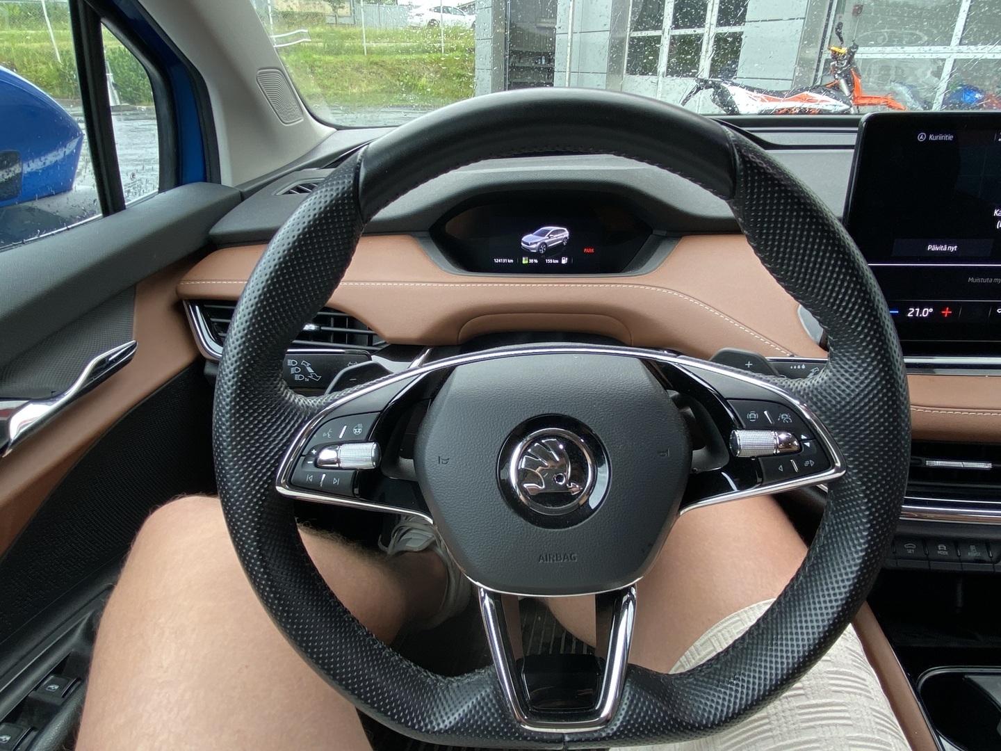 Skoda - Enyaq - 80 iV - Maastoauto