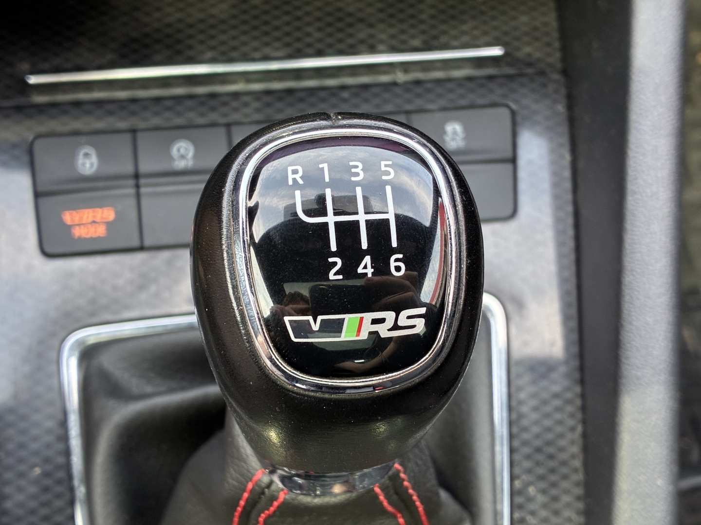 Skoda - Octavia - Combi 2,0 TDI RS - Farmari