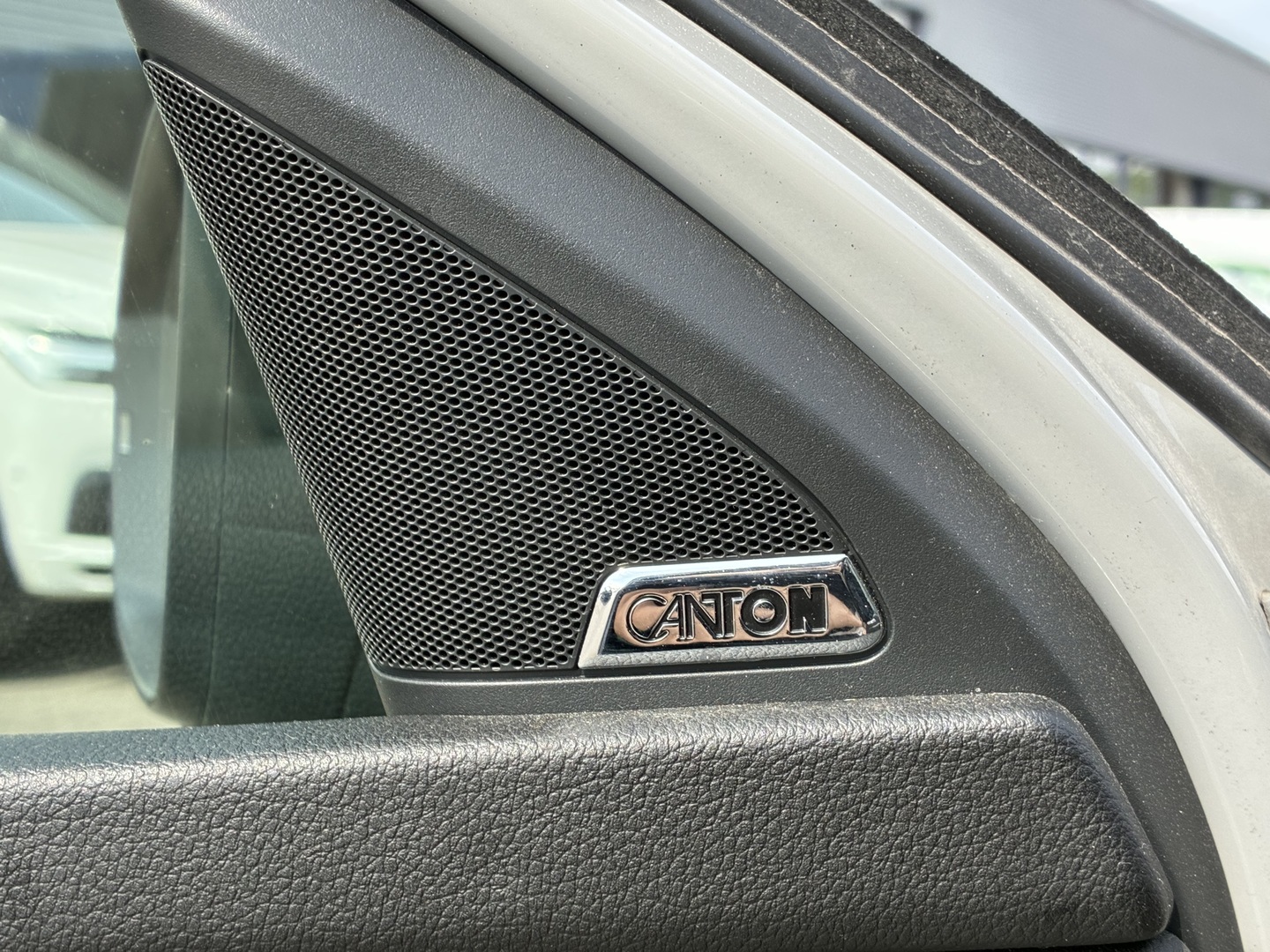 Skoda - Octavia - Combi 2,0 TDI RS - Farmari