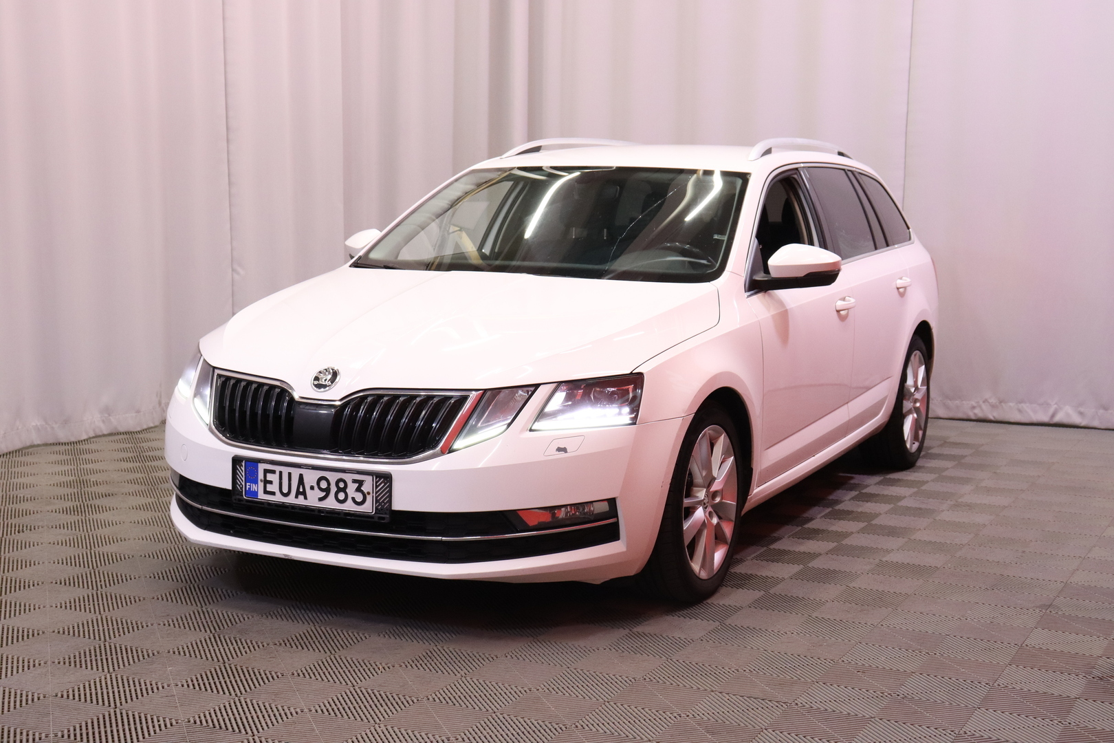 Skoda - Octavia - Combi 2,0 TDI 150 Ambition DSG Autom. - Farmari