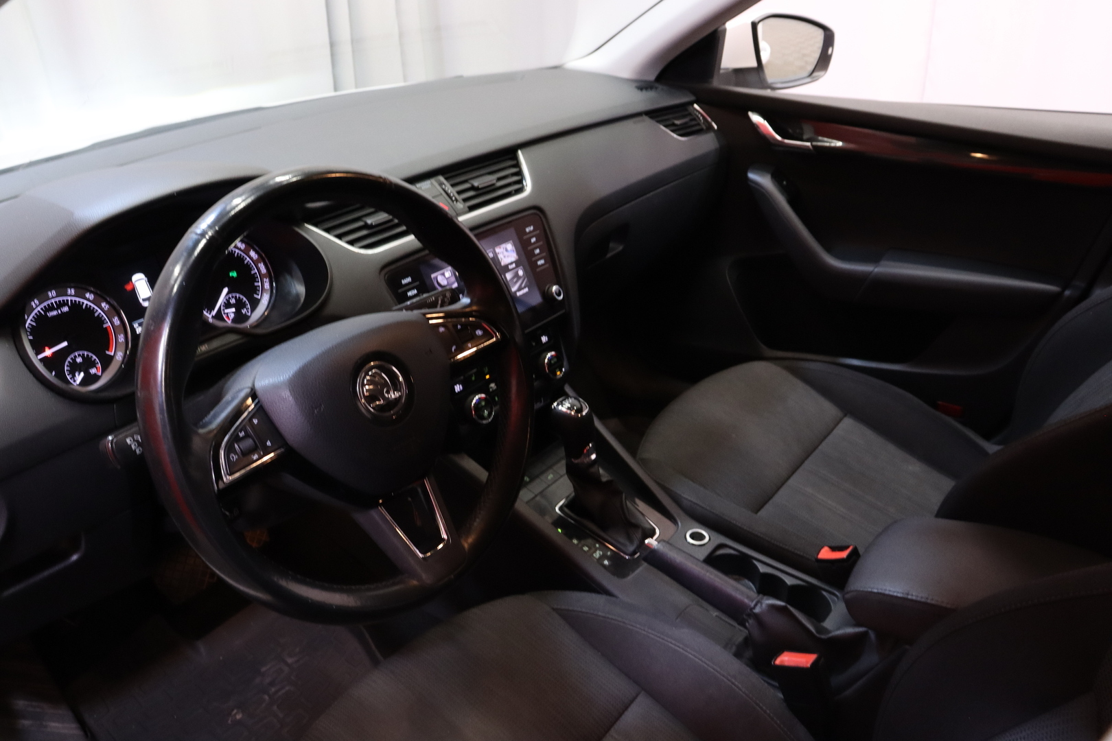 Skoda - Octavia - Combi 2,0 TDI 150 Ambition DSG Autom. - Farmari