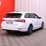 Skoda - Octavia - Combi 1,4 TSI PHEV Style iV DSG Autom // Kamera / Webasto / ACC / Digimittari / Navi // - Farmari