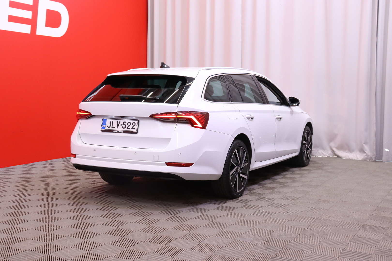 Skoda - Octavia - Combi 1,4 TSI PHEV Style iV DSG Autom // Kamera / Webasto / ACC / Digimittari / Navi // - Farmari