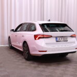 Skoda - Octavia - Combi 1,4 TSI PHEV Style iV DSG Autom // Kamera / Webasto / ACC / Digimittari / Navi // - Farmari