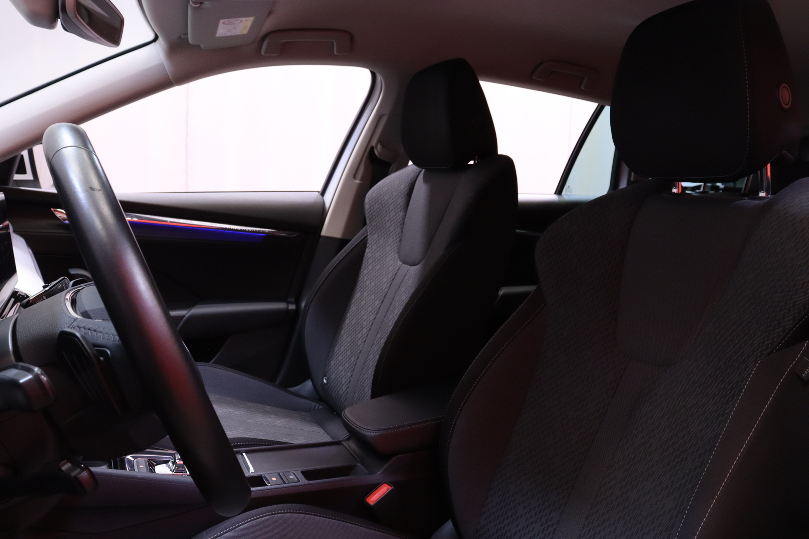 Skoda - Octavia - Combi 1,4 TSI PHEV Style iV DSG Autom // Kamera / Webasto / ACC / Digimittari / Navi // - Farmari