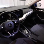 Skoda - Octavia - Combi 1.4 TSI PHEV Style iV DSG Autom. // Webasto / Koukku / ACC / DCC / Kamera / Matrix // - Farmari