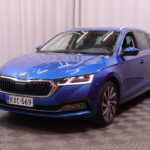 Skoda - Octavia - Combi 1.4 TSI PHEV Style iV DSG Autom. // Webasto / Koukku / ACC / DCC / Kamera / Matrix // - Farmari