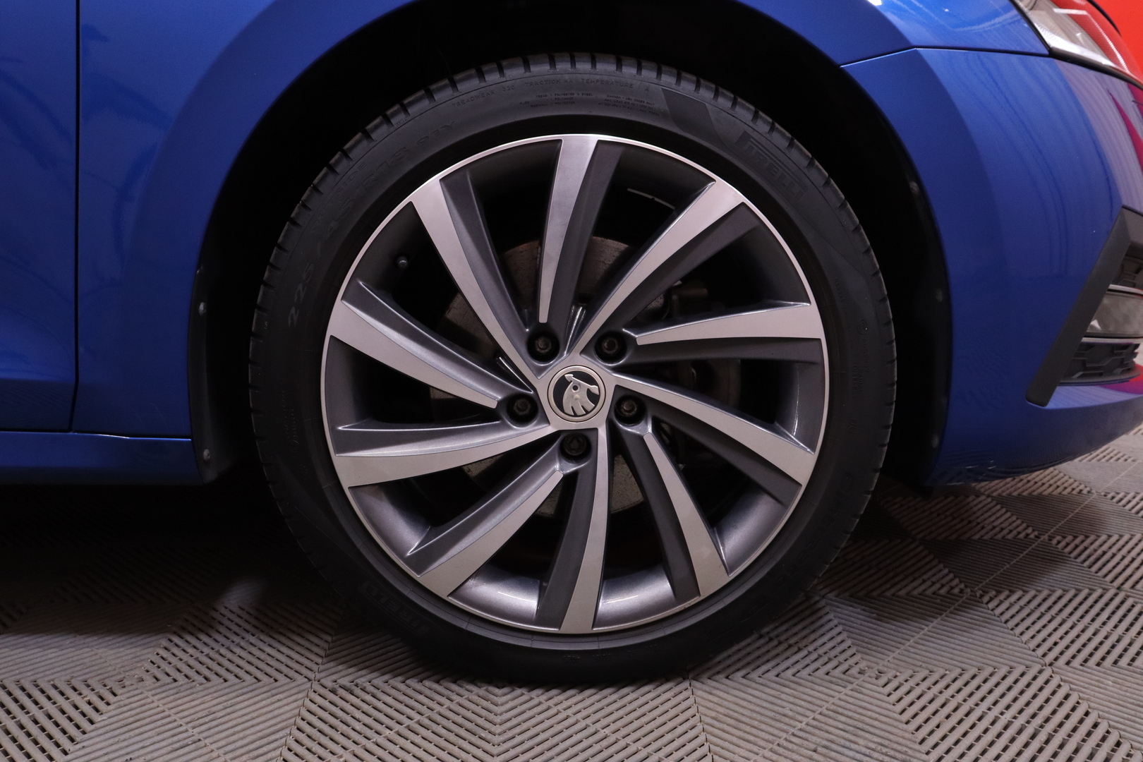 Skoda - Octavia - Combi 1.4 TSI PHEV Style iV DSG Autom. // Webasto / Koukku / ACC / DCC / Kamera / Matrix // - Farmari