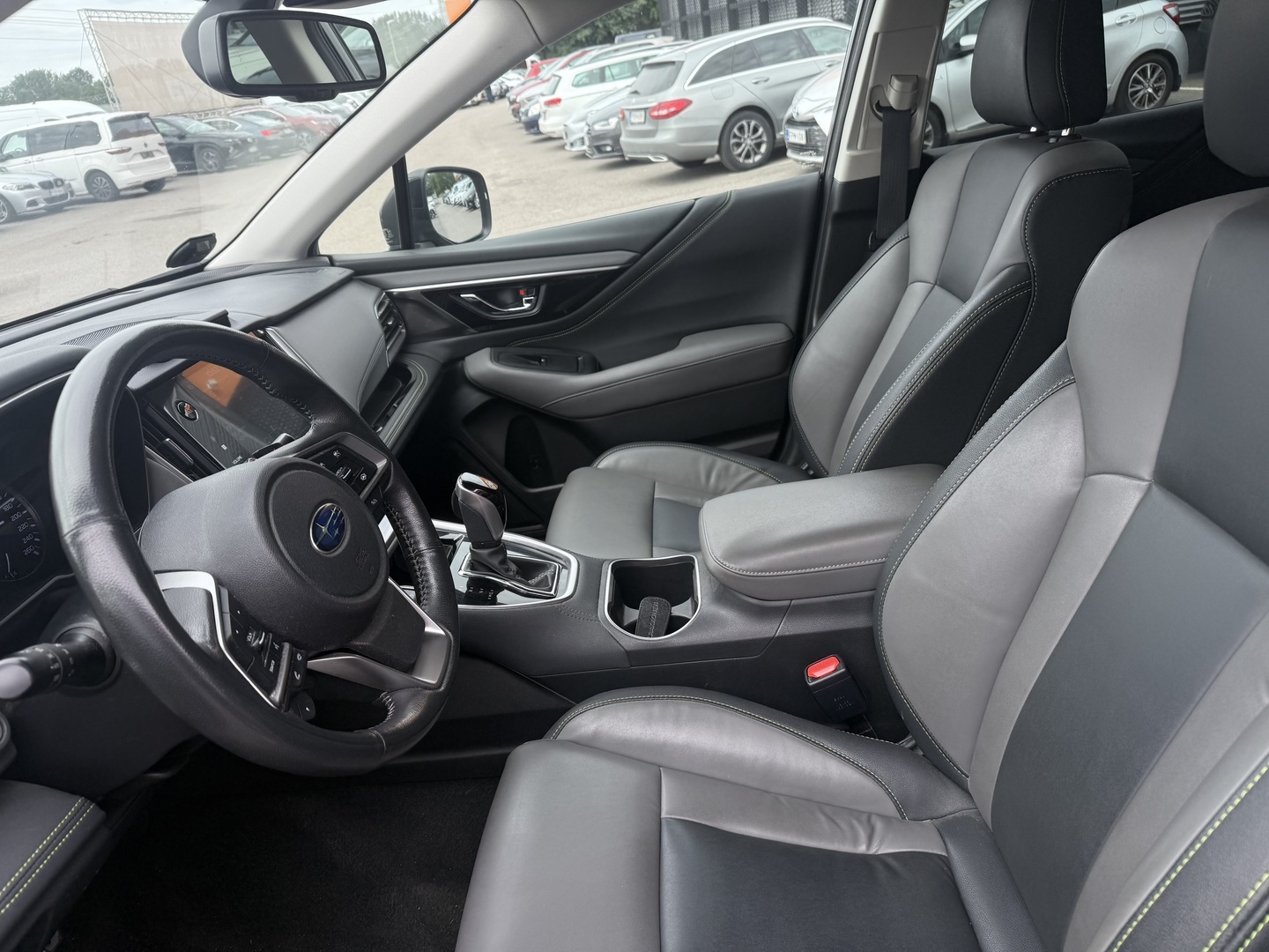 Subaru - Outback - 2,5i Field CVT - Farmari
