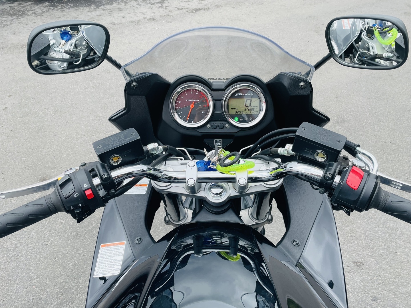 Suzuki - GSF - 1250 S Bandit // 1. OM Suomi-Pyörä / Kuin uusi, ajettu vain 3259km / 3x Laukut // - Moottoripyörä