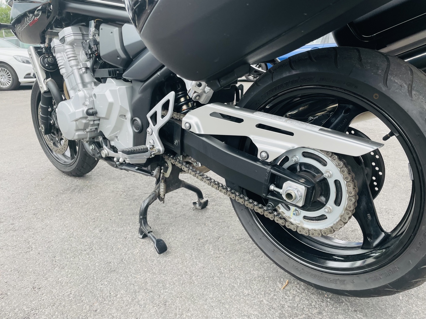 Suzuki - GSF - 1250 S Bandit // 1. OM Suomi-Pyörä / Kuin uusi, ajettu vain 3259km / 3x Laukut // - Moottoripyörä