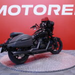 Suzuki - VL - C 1500T // Freedom-Putkisto / Huoltokirja / Radio // - Moottoripyörä