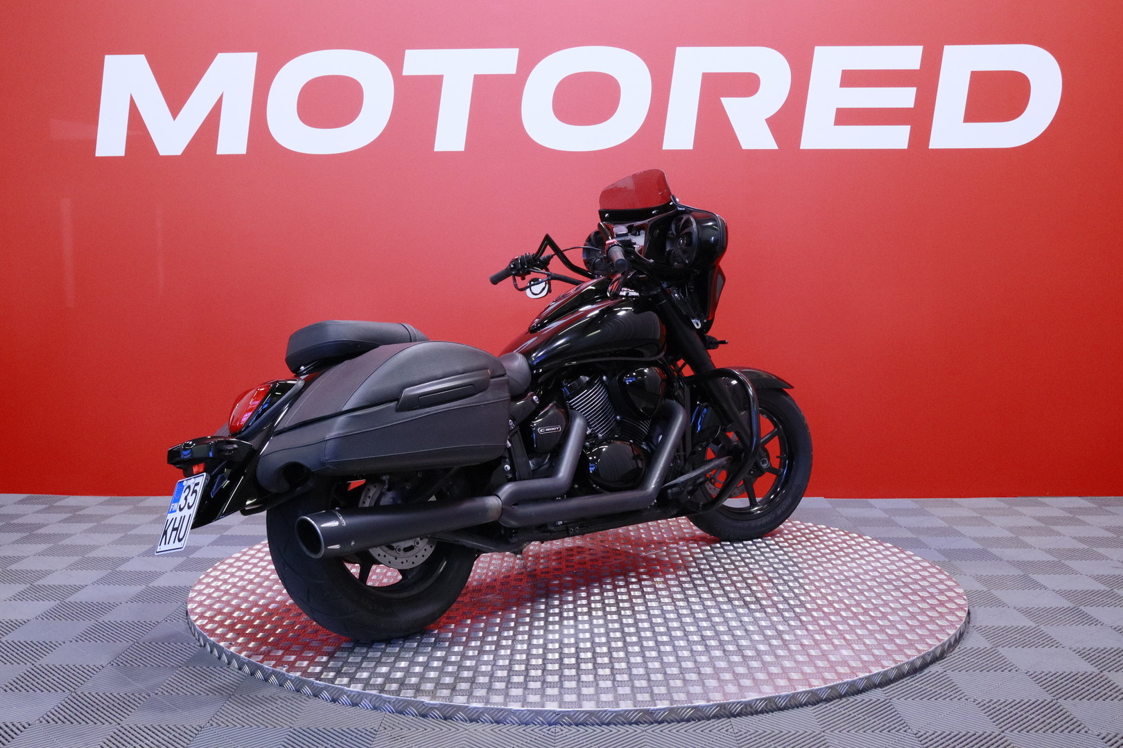 Suzuki - VL - C 1500T // Freedom-Putkisto / Huoltokirja / Radio // - Moottoripyörä