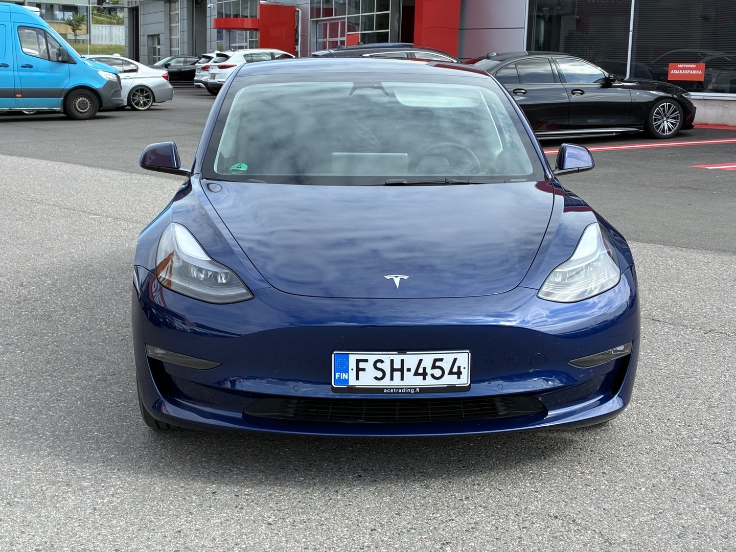 Tesla - Model 3 - Model 3 Long Range - Sedan