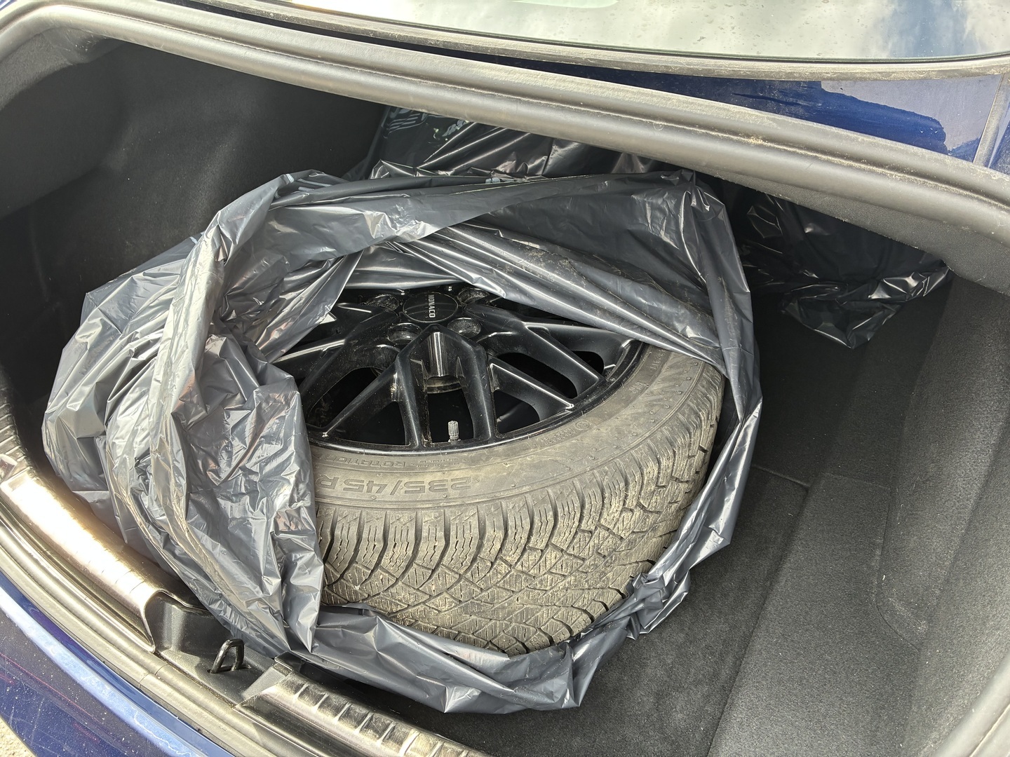 Tesla - Model 3 - Model 3 Long Range - Sedan