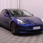 Tesla - Model 3 - Long Range // AMD Ryzen / ACC / Koukku / Deep Blue metallic / Ratinlämmitin / ACC / Panorama / Kamera / Lämpöpumppu // - Sedan