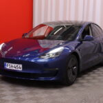 Tesla - Model 3 - Long Range // AMD Ryzen / ACC / Koukku / Deep Blue metallic / Ratinlämmitin / ACC / Panorama / Kamera / Lämpöpumppu // - Sedan
