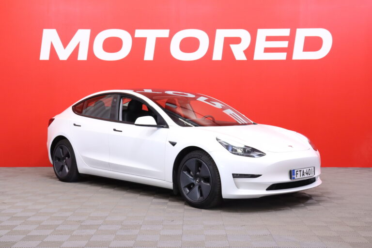 Tesla - Model 3 - Long Range - Sedan