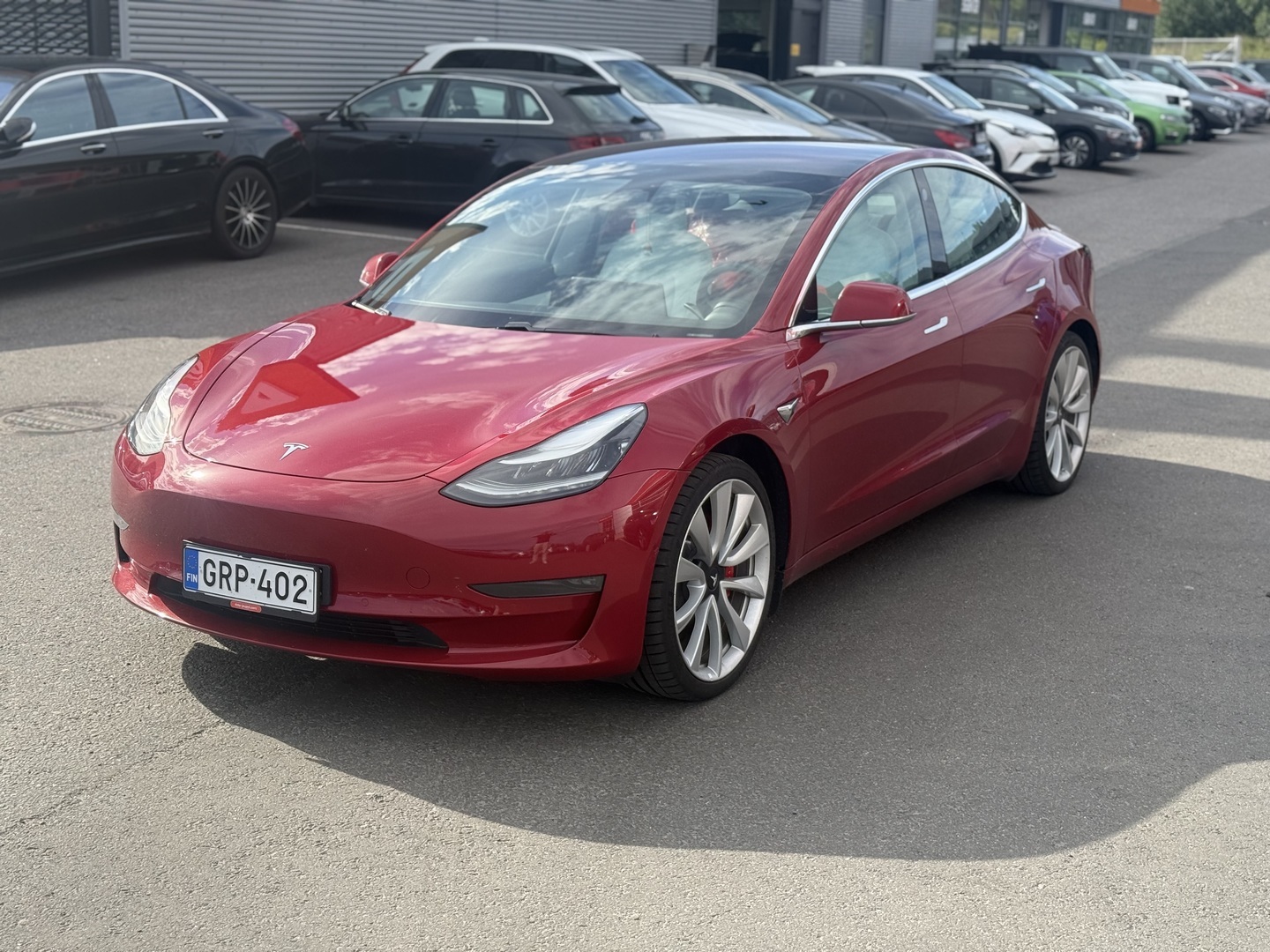Tesla - Model 3 - Performance Dual Motor AWD - Sedan