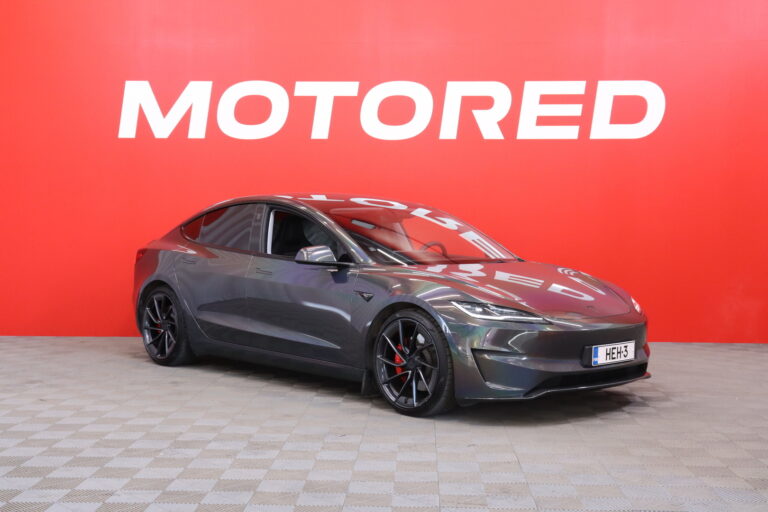 Tesla - Model 3 - Performance - Sedan