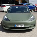 Tesla - Model 3 - Long Range - Sedan