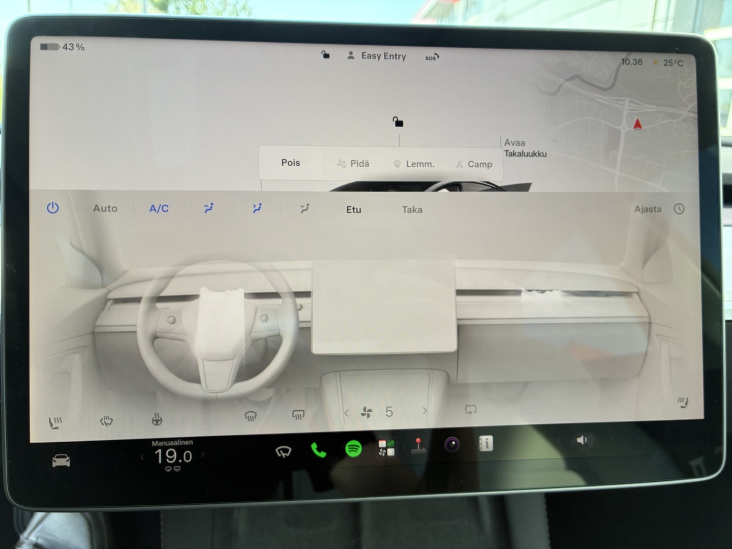 Tesla - Model 3 - Long Range - Sedan