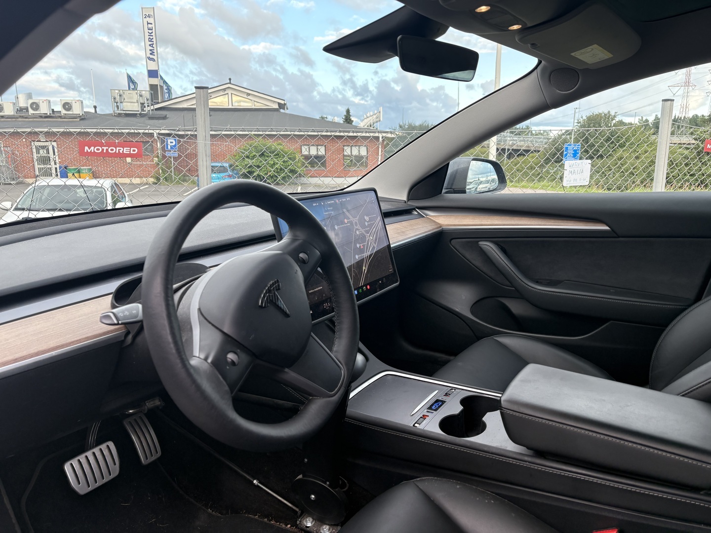 Tesla - Model 3 - Performance MY21 // Lämpöpumppu / 2x Vanteet / Premium Audio // - Sedan