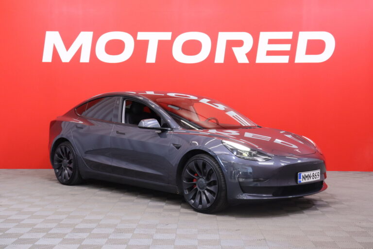 Tesla - Model 3 - Performance MY21 // Lämpöpumppu / 2x Vanteet / Premium Audio // - Sedan