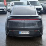 Tesla - Model Y - Long Range AWD Juniper / 1.om Suomi-auto / AMD Ryzen / Vetokoukku / Ilmastoidut nahat / 2xRenkaat&Vanteet /Premium audio - Maastoauto