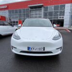 Tesla - Model Y - Long Range - Maastoauto
