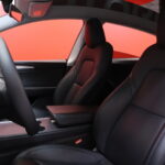 Tesla - Model Y - Long Range // AMD Ryzen / ACC / Autopilot / Premium Audio / Ilmalämpöpumppu / Navi / P. Kamera / Panorama / Nahkasisusta // - Maastoauto