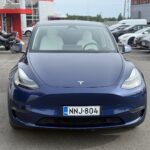 Tesla - Model Y - Long Range / 1.om Suomi / Vetokoukku / AMD Ryzen / Matrix / 2x Vanteet ja renkaat / Premium audio - Maastoauto