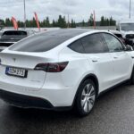 Tesla - Model Y - Long Range - Maastoauto