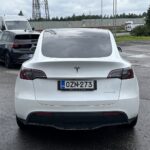 Tesla - Model Y - Long Range - Maastoauto