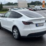 Tesla - Model Y - Long Range - Maastoauto