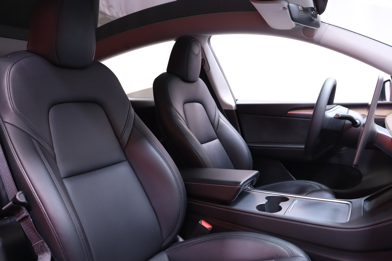 Tesla - Model Y - Long Range // Suomi-auto / AMD Ryzen / ACC / Autopilot / Premium Audio / ILP / Navi / Kamera / Panorama / Nahkasisusta - Maastoauto