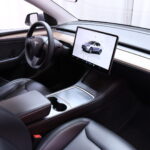 Tesla - Model Y - Long Range // Suomi-auto / AMD Ryzen / ACC / Autopilot / Premium Audio / ILP / Navi / Kamera / Panorama / Nahkasisusta - Maastoauto