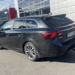 Toyota - Avensis - Touring Sports 2,0 D-4D Business - Farmari
