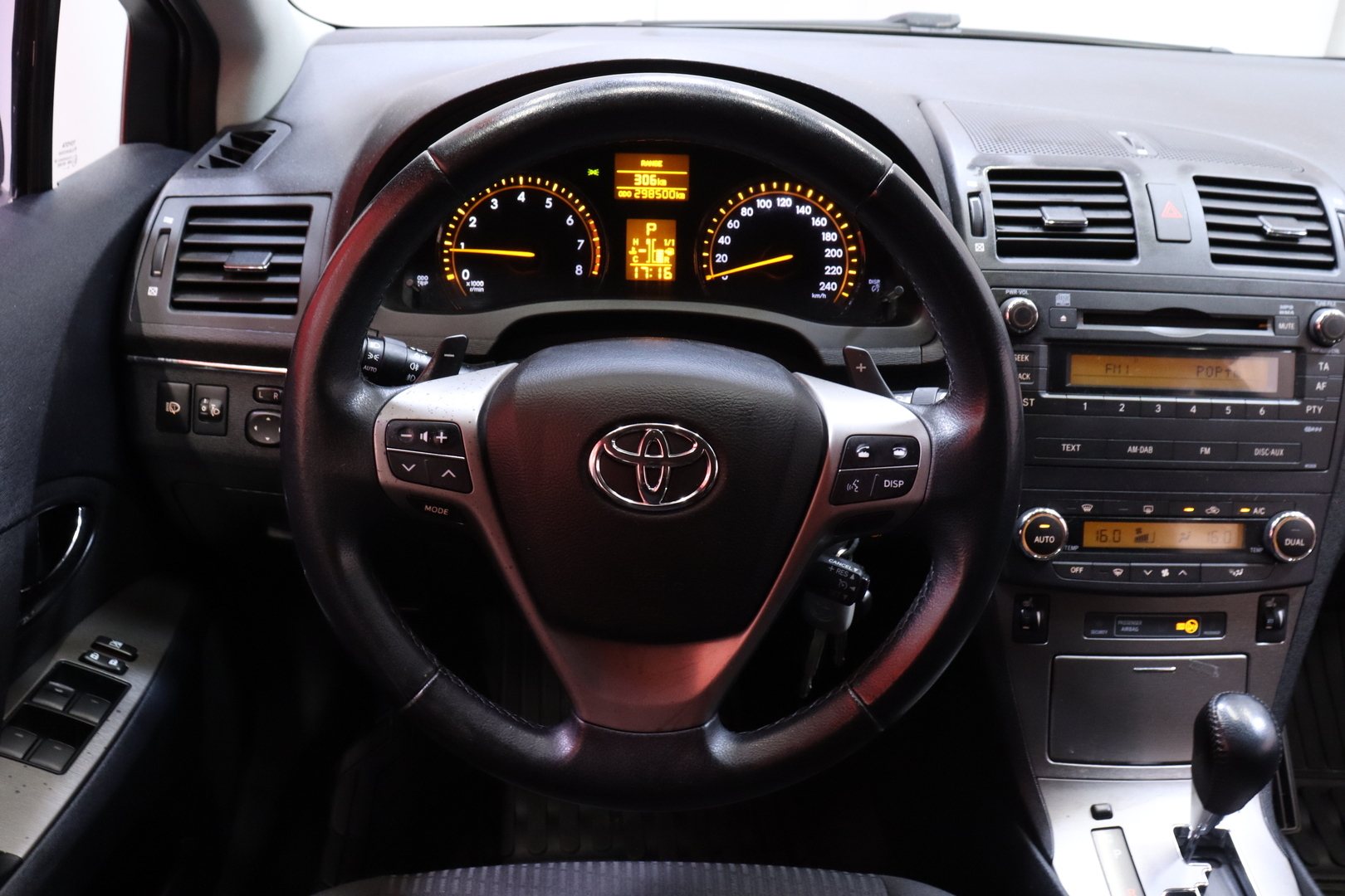 Toyota - Avensis - AVENSIS Monikäyttöajoneuvo (AF) 4ov 1987cm3 - Tila-auto