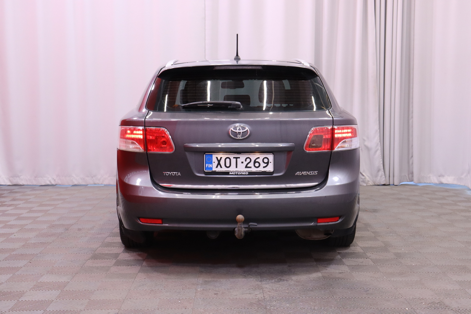 Toyota - Avensis - AVENSIS Monikäyttöajoneuvo (AF) 4ov 1987cm3 - Tila-auto
