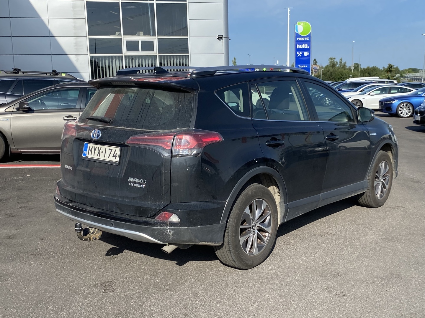 Toyota - RAV4 - TOYOTA RAV4 Hybrid - Tila-auto