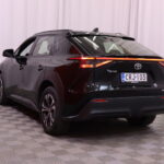 Toyota - bZ4X - Active AWD // Suomi-auto / 11kw lataus /  LED / Adapt.vakkari / Kamera / Tutkat / Merkkihuollot / Juuri saapunut! - Maastoauto