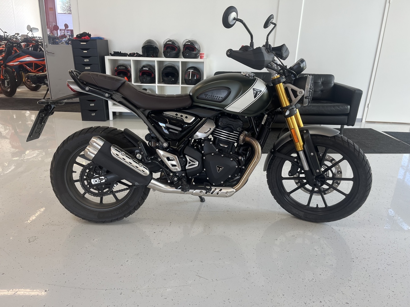 Triumph - SCRAMBLER - // Juuri Saapunut! / A2-pyörä / Todella Siisti! // - Moottoripyörä