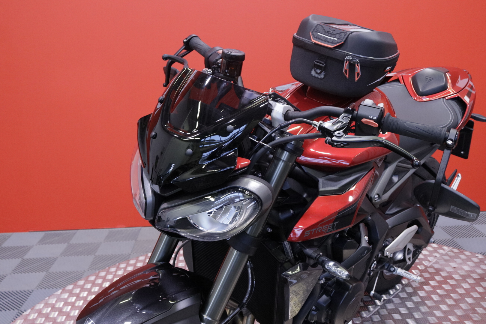 Triumph - STREET TRIPLE - 765 RS // Suomi-pyörä / Vakkari / ABS / Shifter // - Moottoripyörä