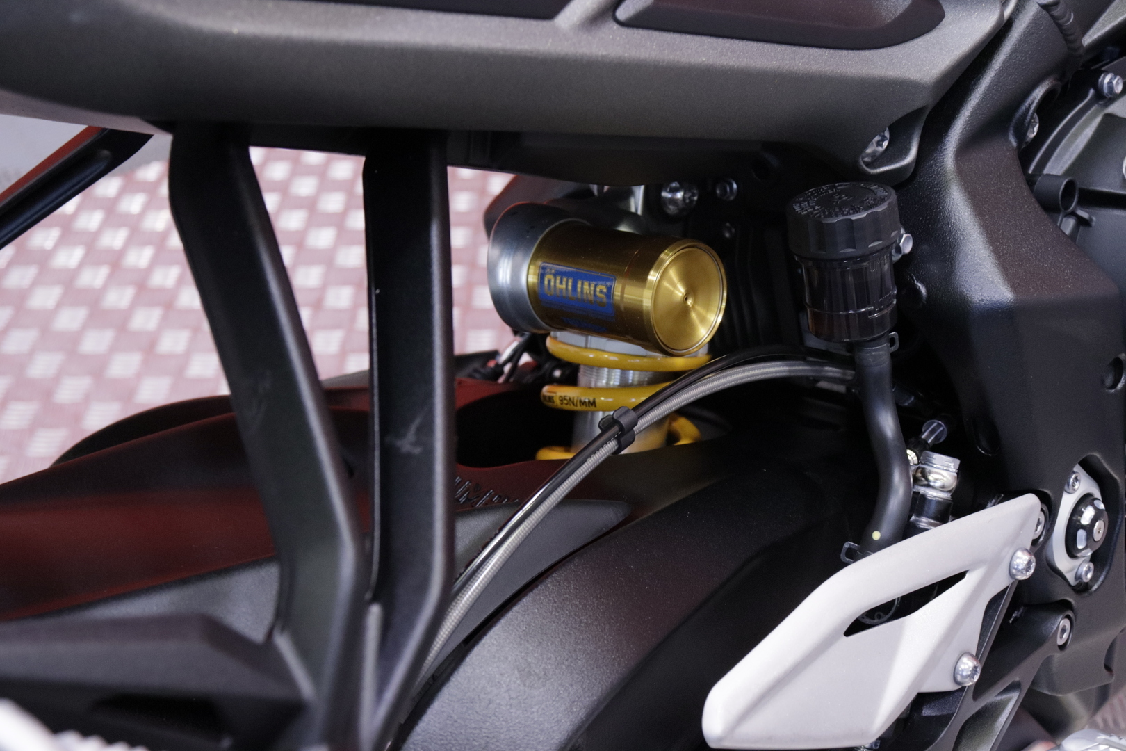 Triumph - STREET TRIPLE - 765 RS // Suomi-pyörä / Vakkari / ABS / Shifter // - Moottoripyörä