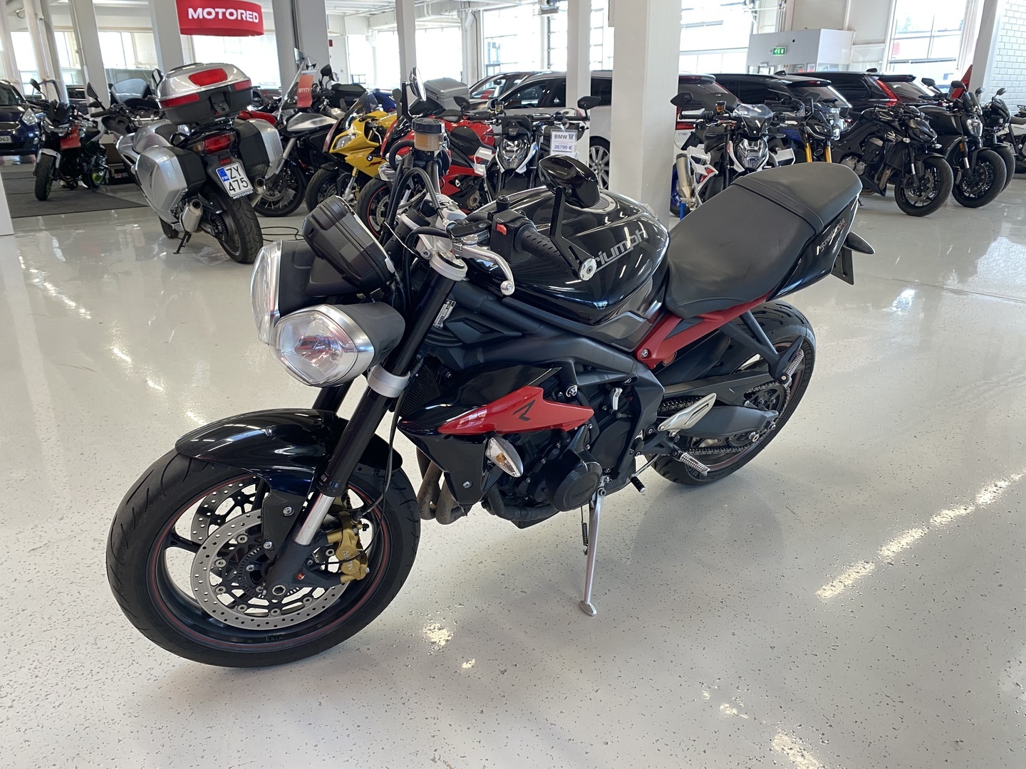 Triumph - STREET TRIPLE - 675R // Juuri saapunut! / Siistikuntoinen / Huoltokirja // - Moottoripyörä