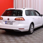 Volkswagen - Golf - Variant Highline 1,4 TSI 92 kW (125 hv) DSG-automaatti // Suomi-auto / Navi / Keyless / Bluetooth / Kamera // - Farmari